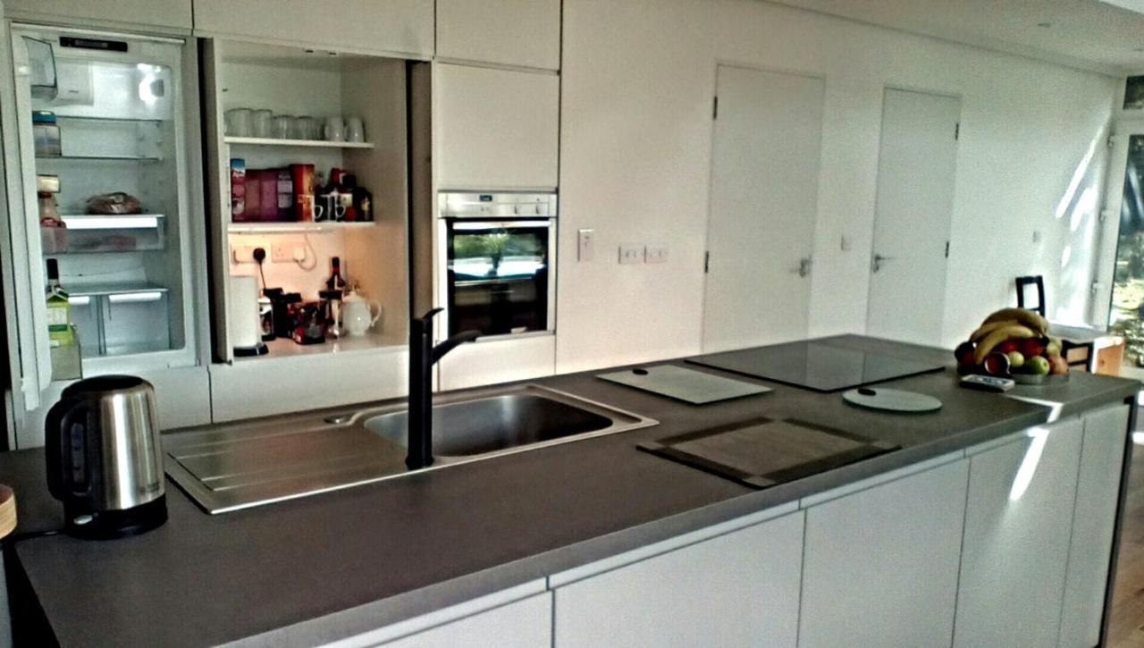 Spacious Contemporary Chalet Type Apartment. Galway Esterno foto